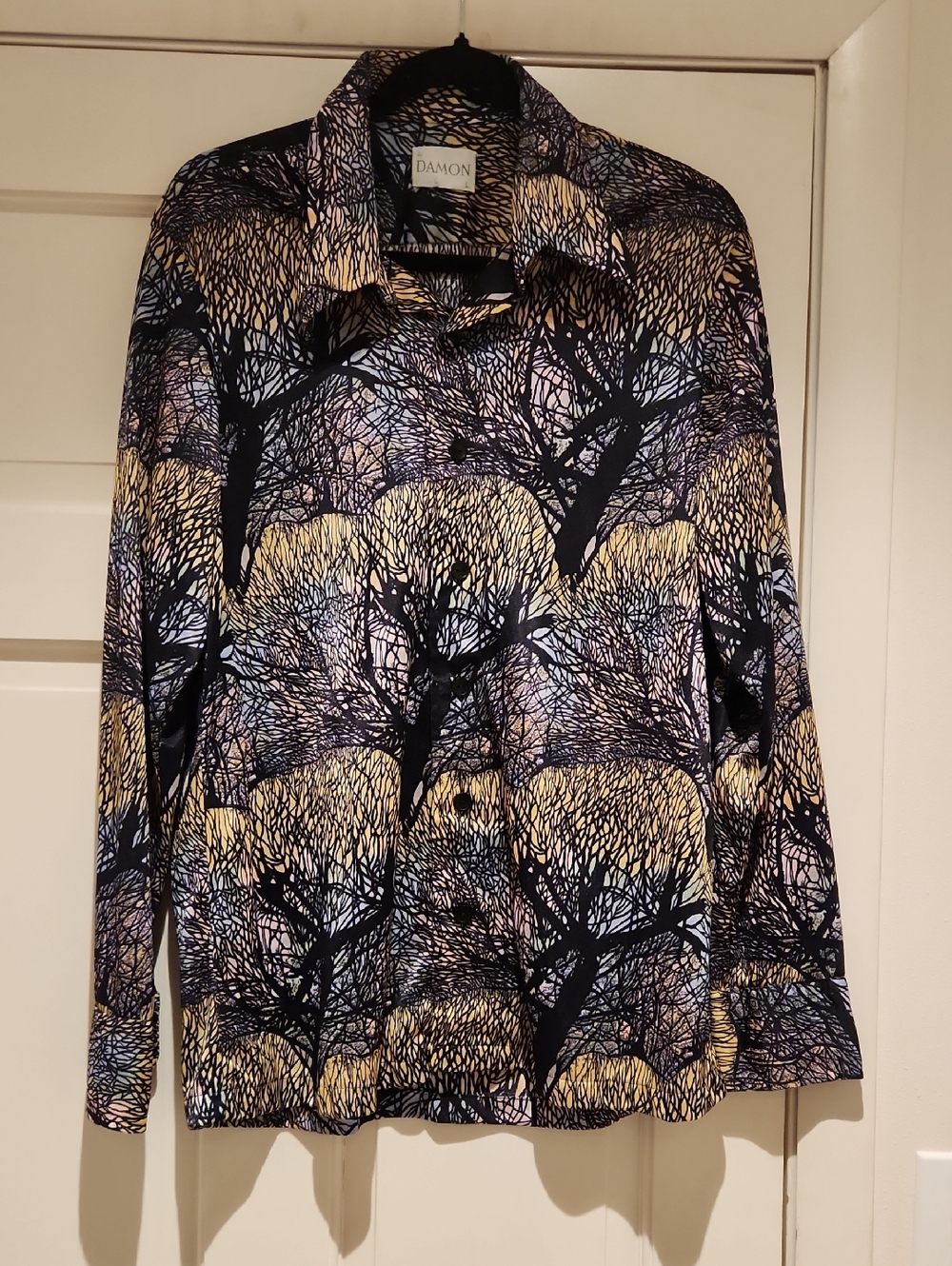 AMAZING VTG 70s Damon Black & Cream Multicolor 70s Tree-Print Button Down Shirt